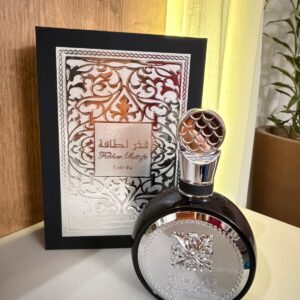 Lattafa Fakhar Black Masculino 100ml