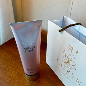 Loção Victoria's Secret Velvet Petals 236ml